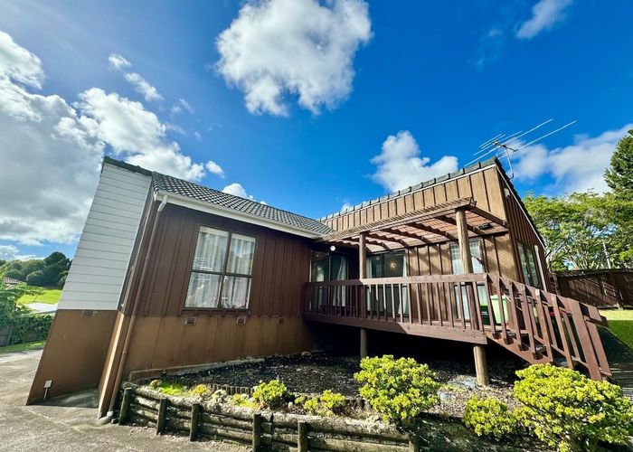  at 18 Banyan Drive, Totara Heights, Manukau City, Auckland