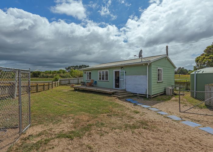  at 13 Palmer Road, Foxton Beach, Foxton