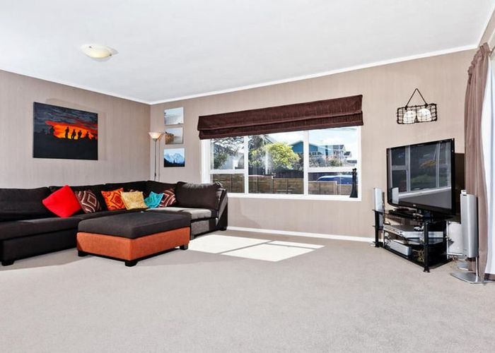  at 1/240 Onewa Rd, Birkenhead, North Shore City, Auckland
