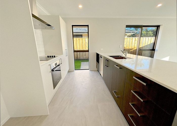  at 28 Applegrove Crescent, Belfast, Christchurch City, Canterbury