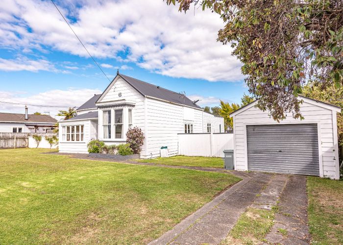  at 6 Stark Street, Durie Hill, Whanganui