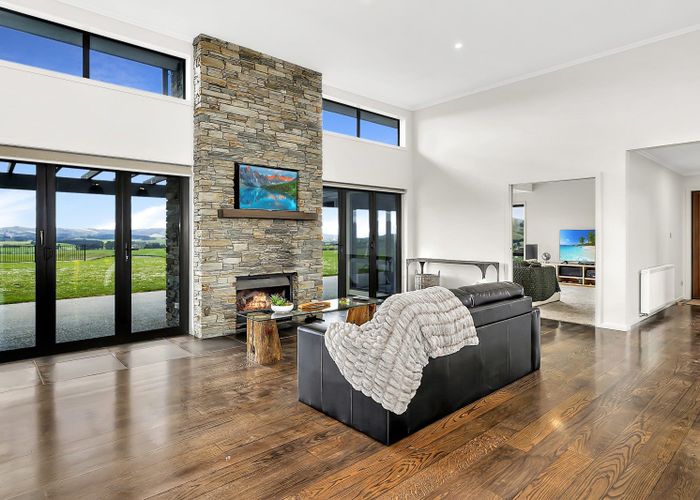 For sale 220 Taieri Peak Road, Palmerston, Waitaki, Otago homes.co.nz