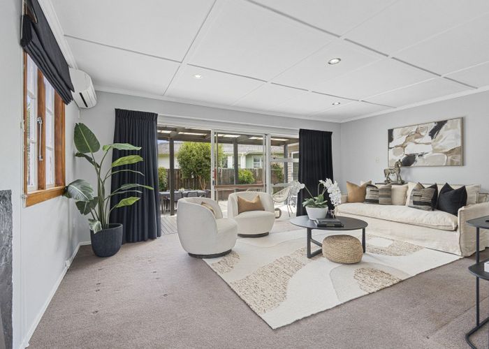  at 3 London Terrace, Welbourn, New Plymouth, Taranaki