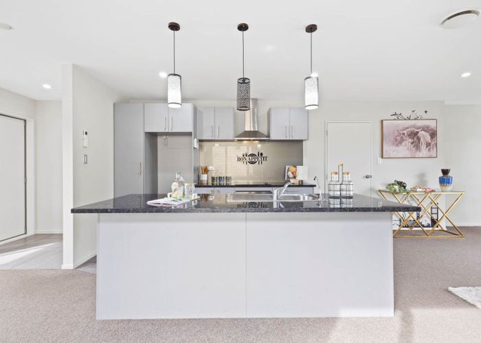  at 19 Kotuku Crescent, Takanini, Papakura, Auckland