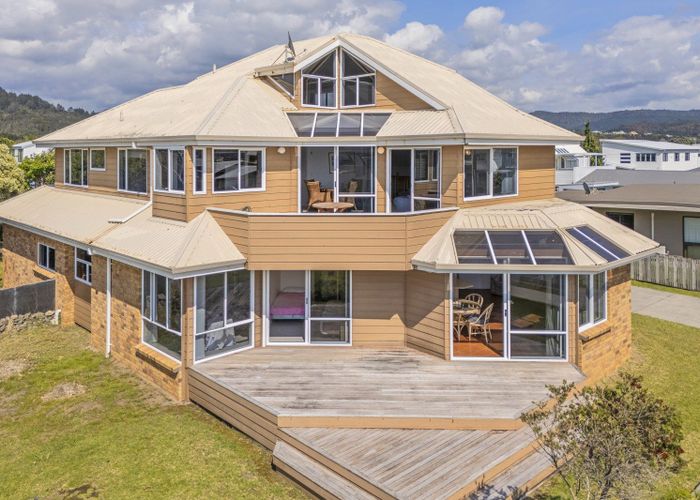  at 103 Hinemoa Street, Whangamatā