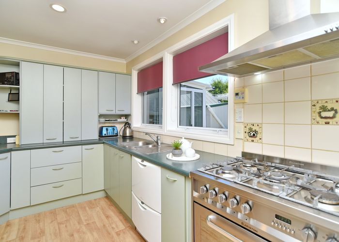  at 410 Memorial Avenue, Burnside, Christchurch