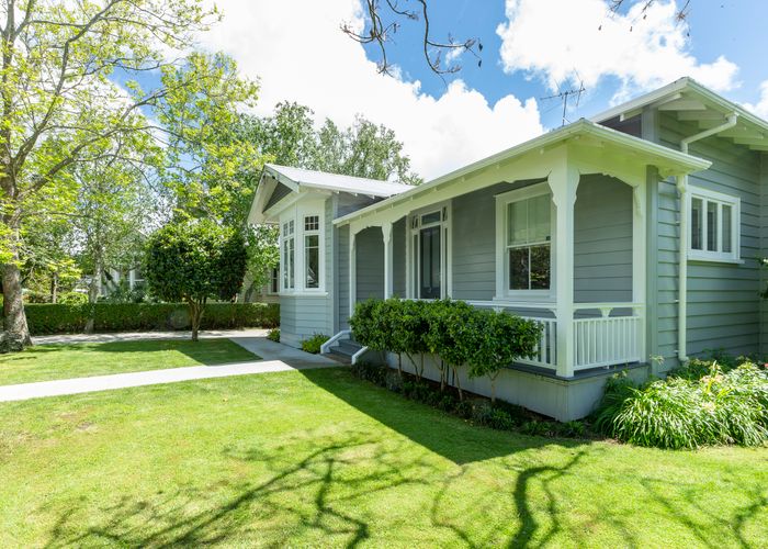  at 9 Domett Avenue, Epsom, Auckland