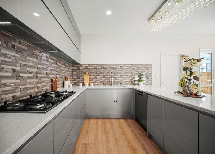  at 9 Fong Road, Flat Bush, Manukau City, Auckland