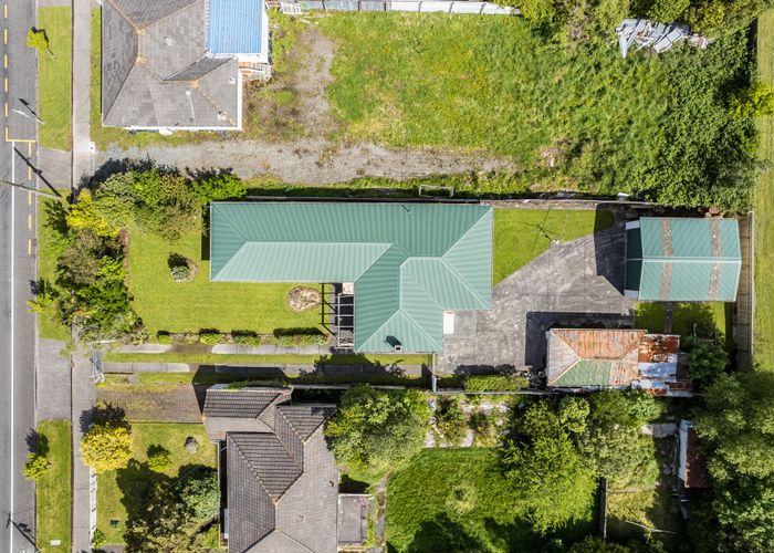  at 21 Wellington Road, Wainuiomata, Lower Hutt