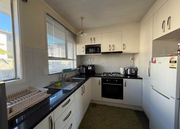  at 8/33 Hutton Street, Otahuhu, Auckland City, Auckland