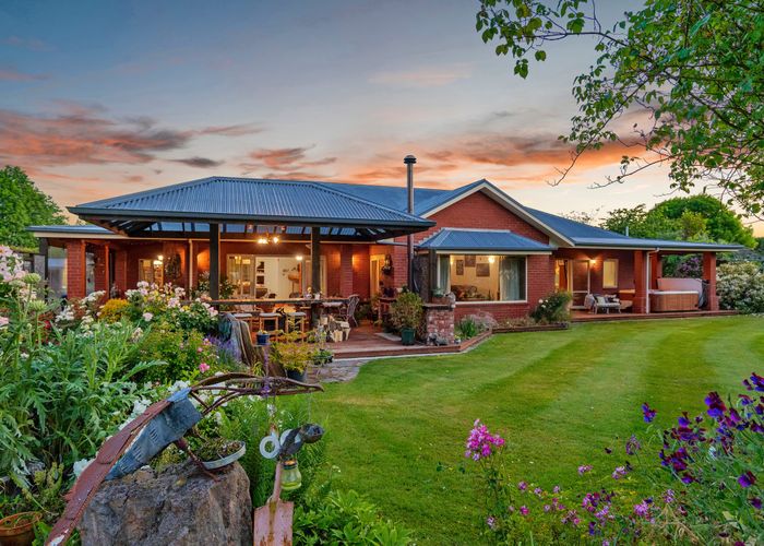  at 183 Neeves Road, Kaiapoi, Kaiapoi