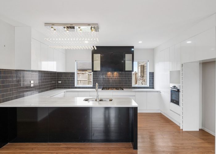  at 24 Kilmacrennan Drive, Rosehill, Papakura, Auckland