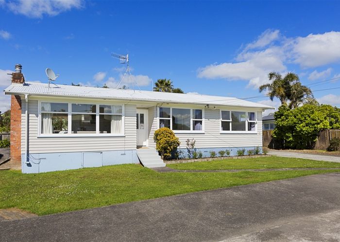  at 1/0 Salisbury Road, Birkdale, Auckland