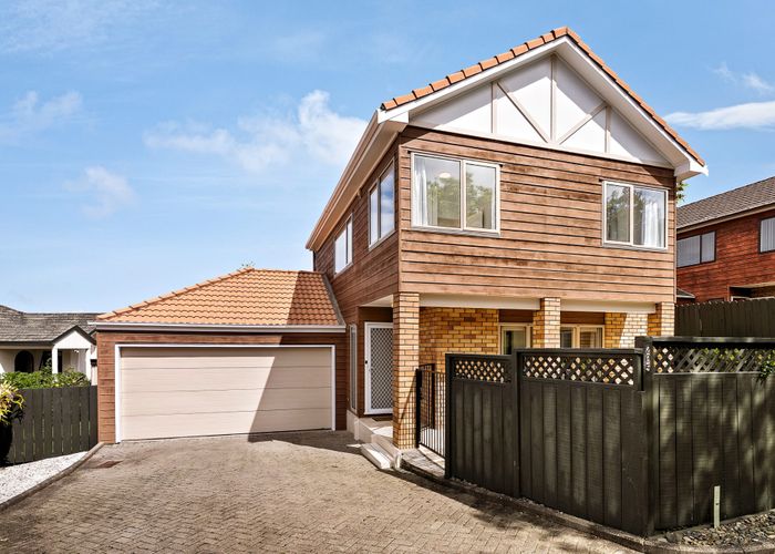  at 1/205 Abbotts Way, Remuera, Auckland