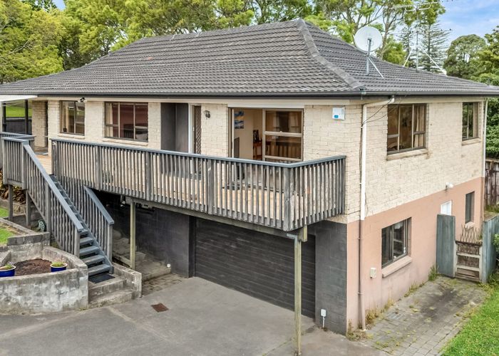  at 27A Rapallo Place, Farm Cove, Manukau City, Auckland