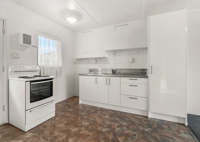  at Glenholme, Rotorua, Bay Of Plenty