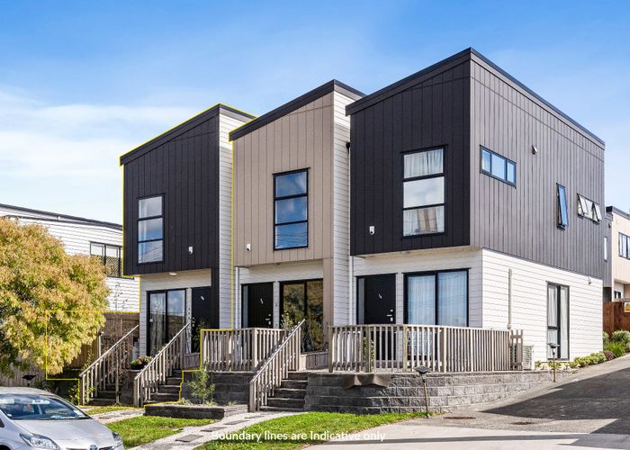  at 3/6 Hepburn Road, Glendene, Auckland
