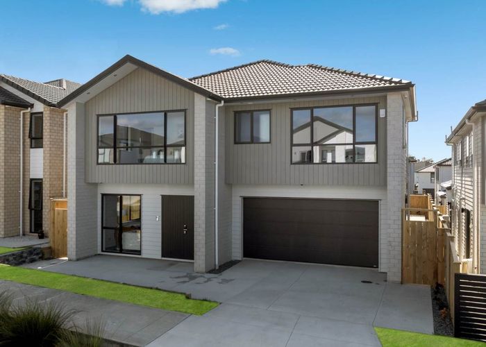  at 6 Knockanara Drive, Flat Bush, Manukau City, Auckland