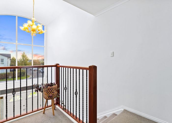  at 5 Kestev Drive, Flat Bush, Auckland