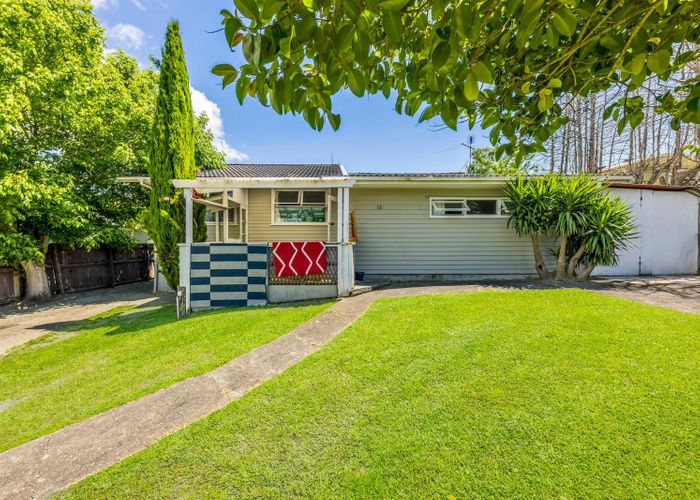  at 16 Gainsborough Street, Manurewa, Manukau City, Auckland