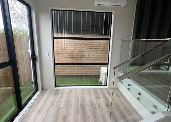  at 2/19 Kotahi Road, Mount Wellington, Auckland City, Auckland