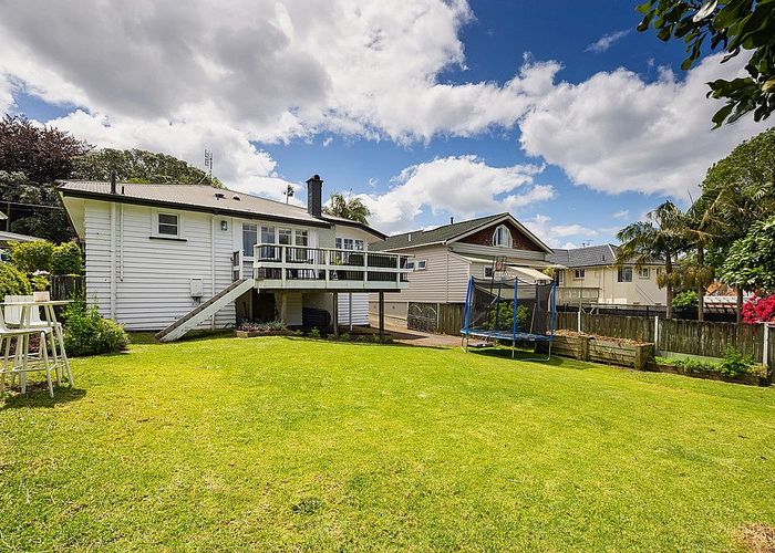  at 4 Summit Drive, Mount Albert, Auckland