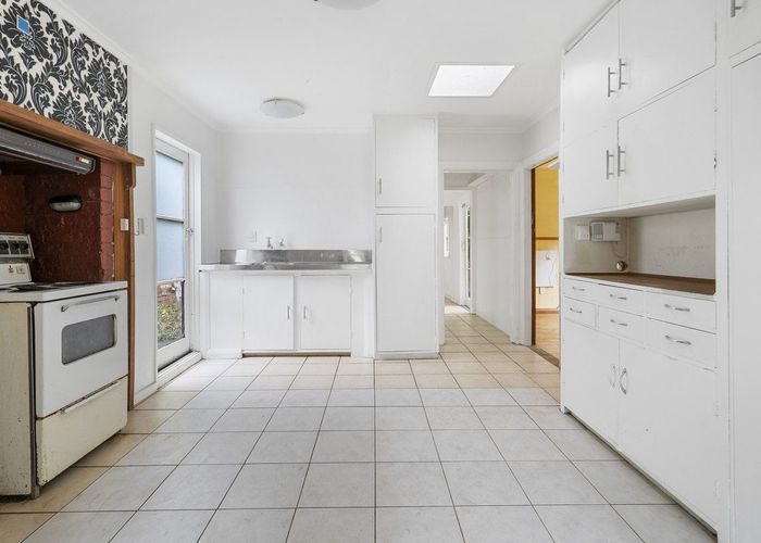  at 61/59 Airlie Road, Plimmerton, Porirua