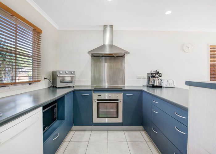  at 89 Espalier Drive, Henderson, Waitakere City, Auckland