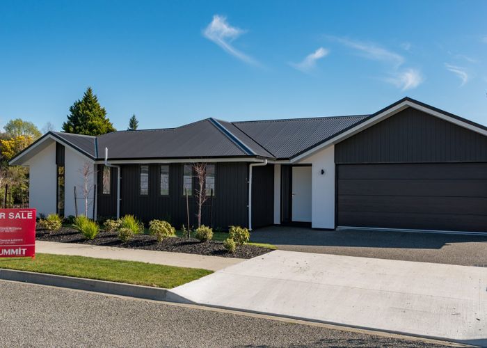  at 34 Cupola Crescent, Richmond