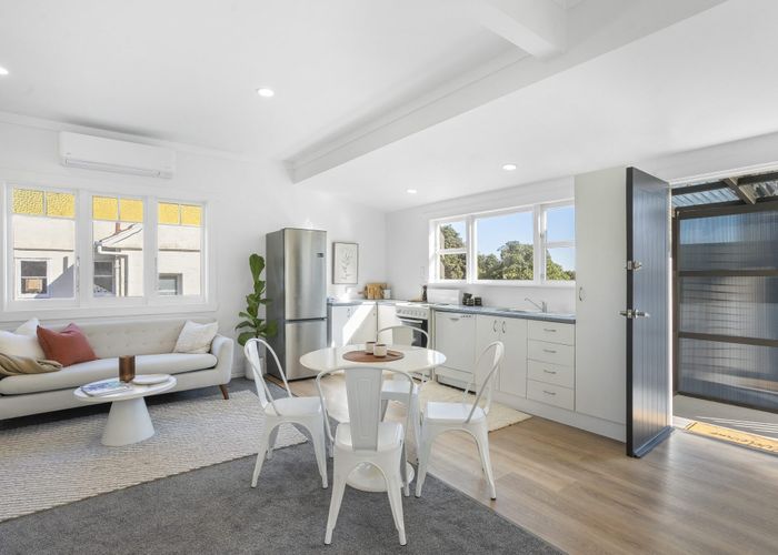  at 5 Jersey Avenue, Mount Albert, Auckland City, Auckland
