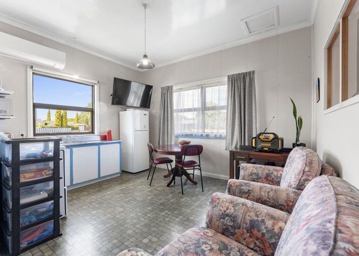  at 645 Ferguson Street, Terrace End, Palmerston North