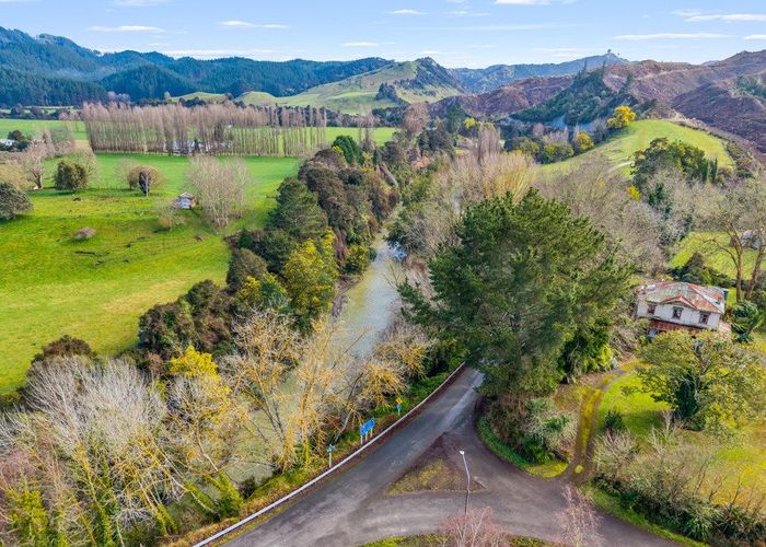  at 4 Creek Road, Mangamahu , Whanganui, Manawatu / Whanganui
