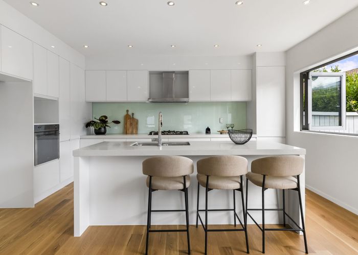  at 148a Nile Road, Milford, North Shore City, Auckland