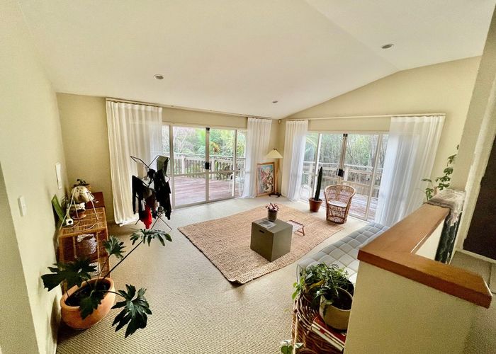  at 31 Rifleman Rise, Unsworth Heights, North Shore City, Auckland