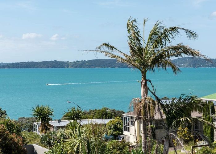  at 6 Alexander Avenue, Maraetai, Auckland