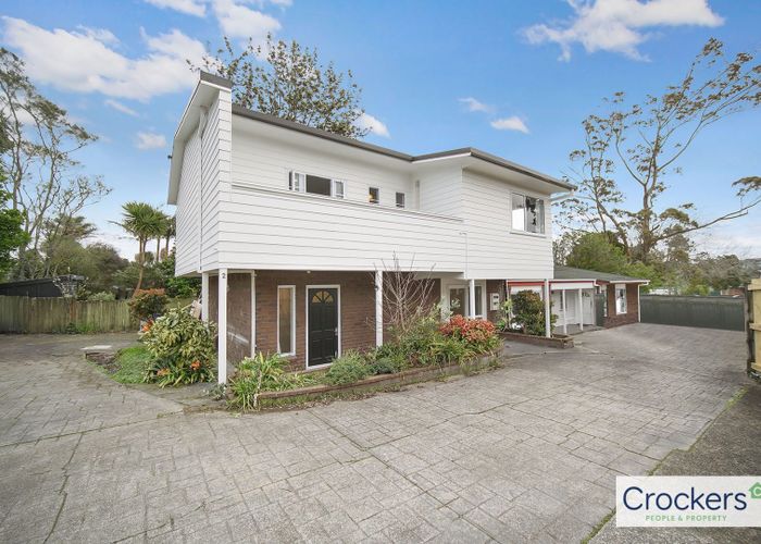  at 2/75 Atkinson Road, Titirangi, Auckland