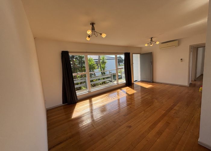  at 16 Hikurangi Street, Te Atatu Peninsula, Waitakere City, Auckland