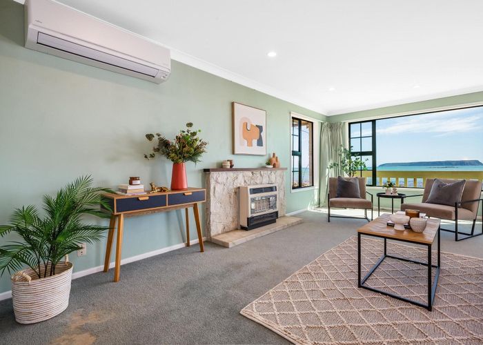  at 22 Sunset Parade, Plimmerton, Porirua