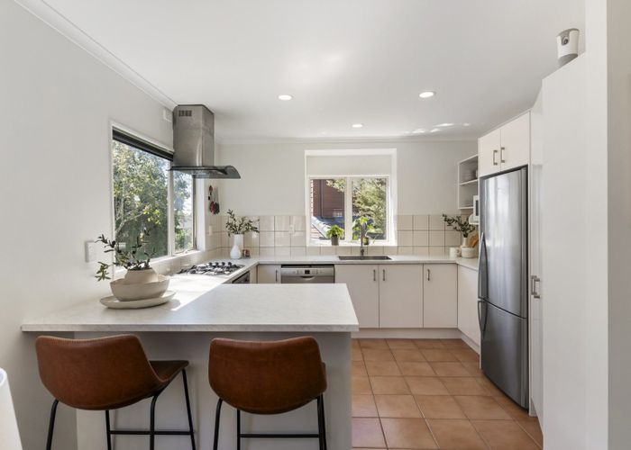  at 11/15 Harrison Road, Mount Wellington, Auckland