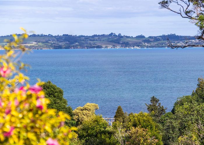  at 1 Pigeon Place, Matakana, Rodney, Auckland