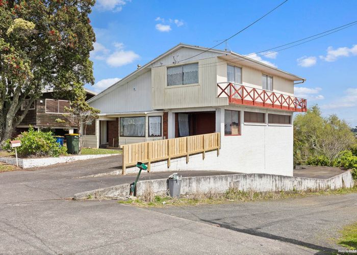  at 434 Don Buck Road, Massey, Waitakere City, Auckland
