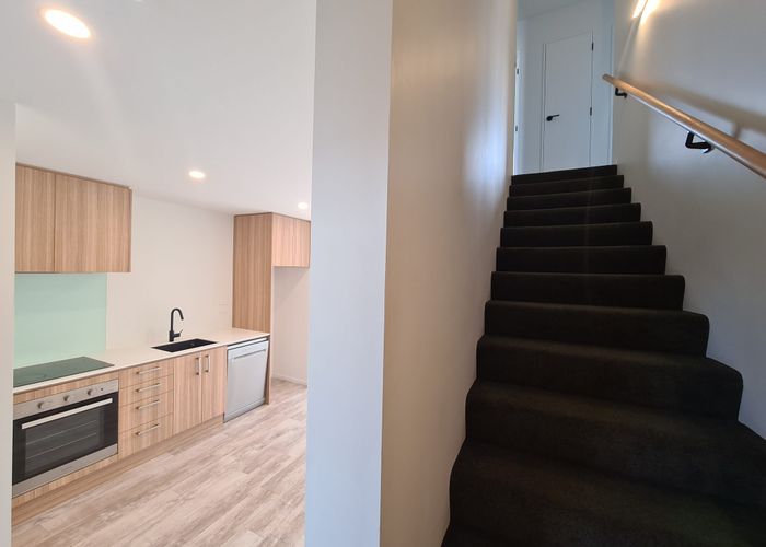  at 2/31 Champion Street, Edgeware, Christchurch
