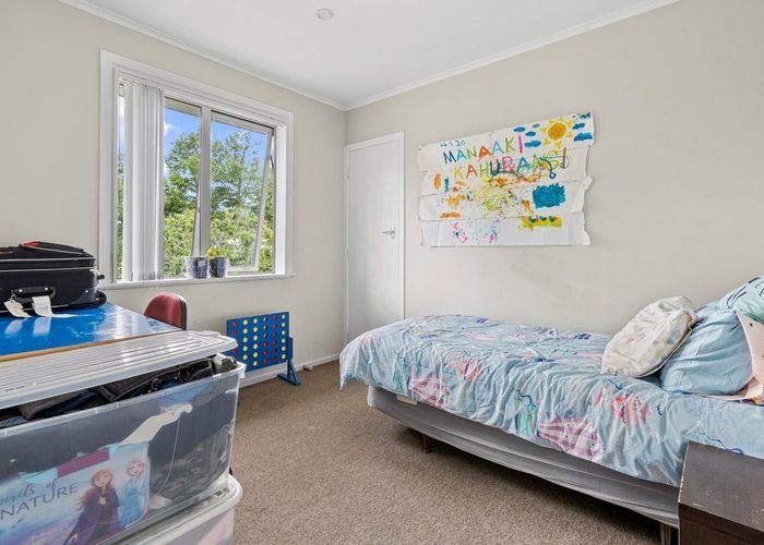  at 10 Greenhaven Avenue, Papakura, Papakura, Auckland