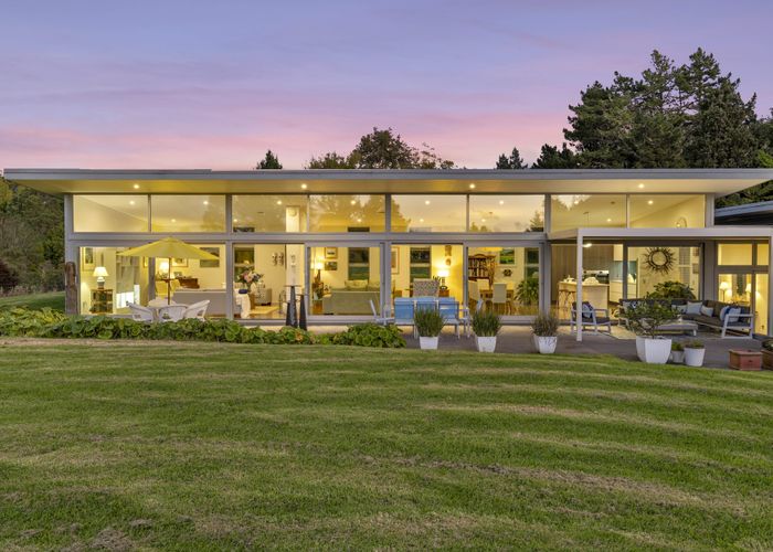 at 299 Surrey Hill Road, Oakura, New Plymouth, Taranaki