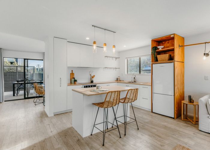  at 160 Valley Road, Mount Maunganui, Tauranga, Bay Of Plenty
