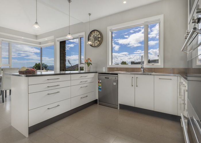  at 18 Kahurangi Heights, Aotea, Porirua, Wellington