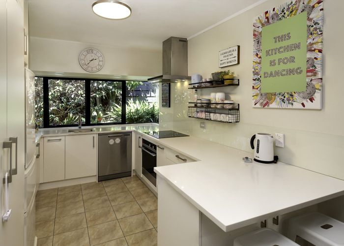  at 6A Rodney Street, Howick, Manukau City, Auckland