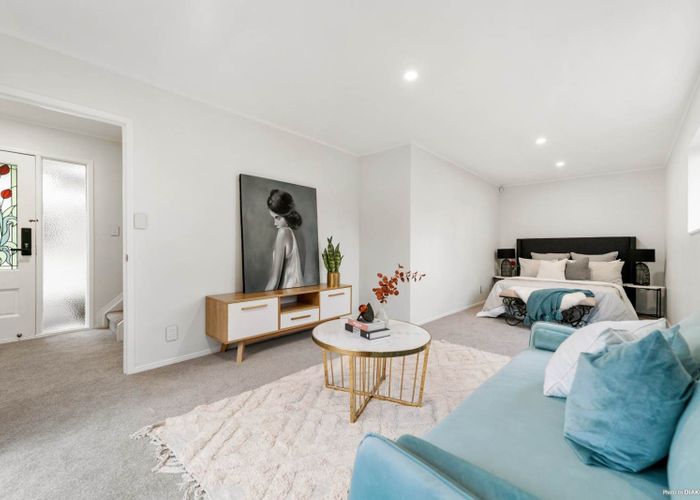  at 1/9 Delisle Place, Windsor Park, North Shore City, Auckland