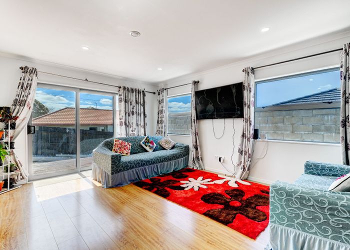  at 74A Awaroa Road, Sunnyvale, Waitakere City, Auckland
