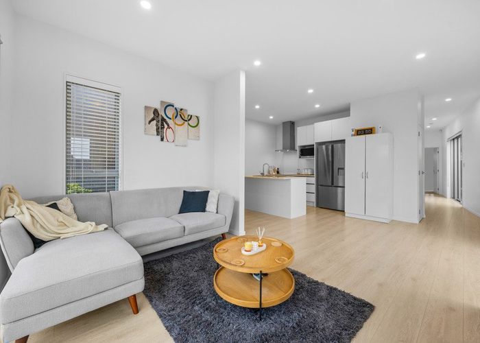  at 14 Heri Lane, Westgate, Waitakere City, Auckland